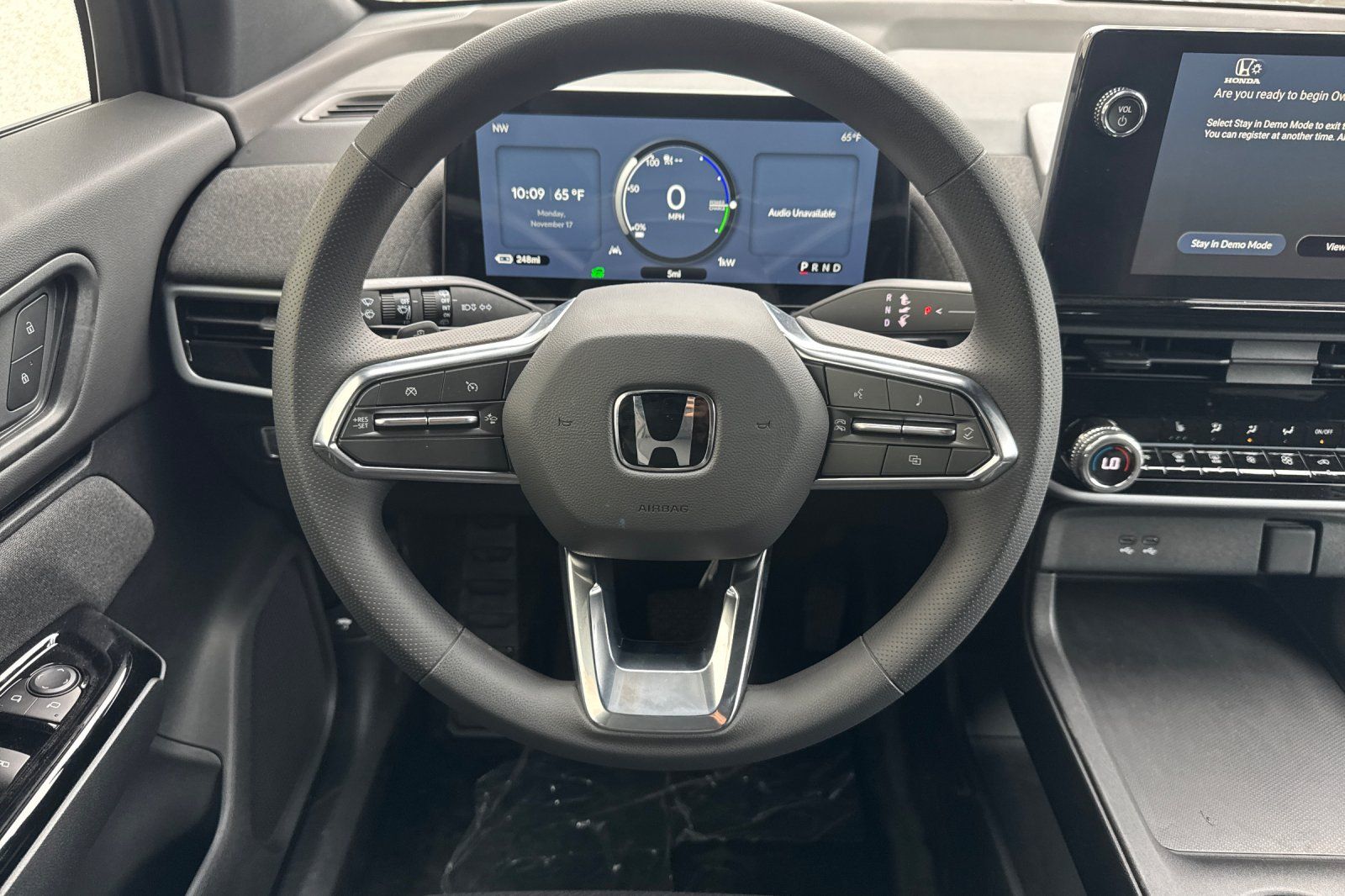New 2026 Mercury Silver Metallic Honda EX image 15