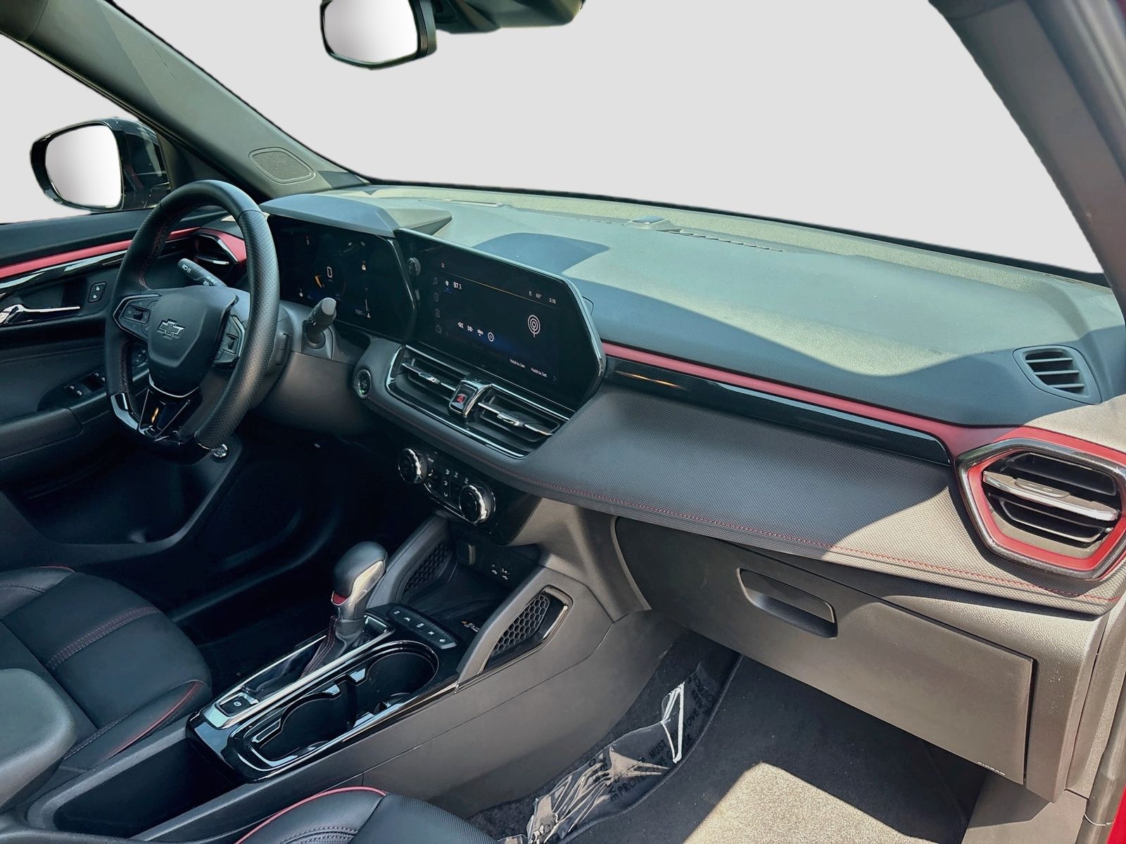 Used 2025 Red Chevrolet RS image 27