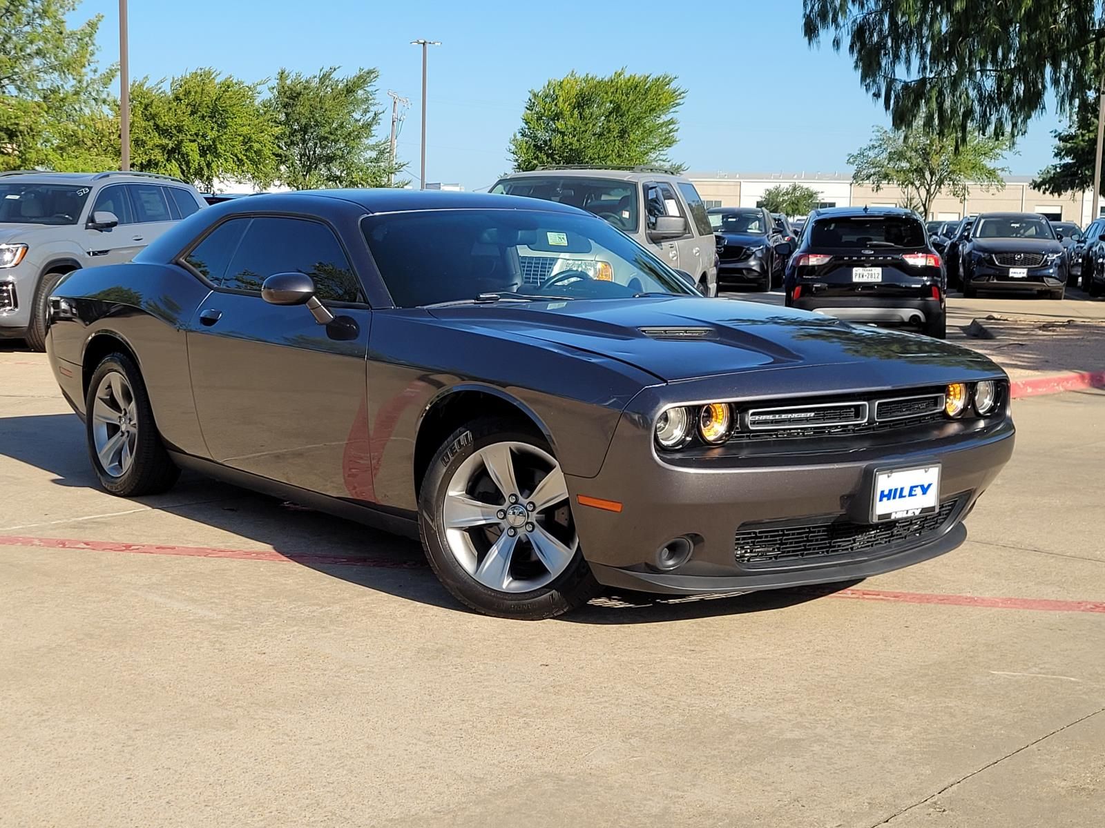 2015 Dodge Challenger SXT