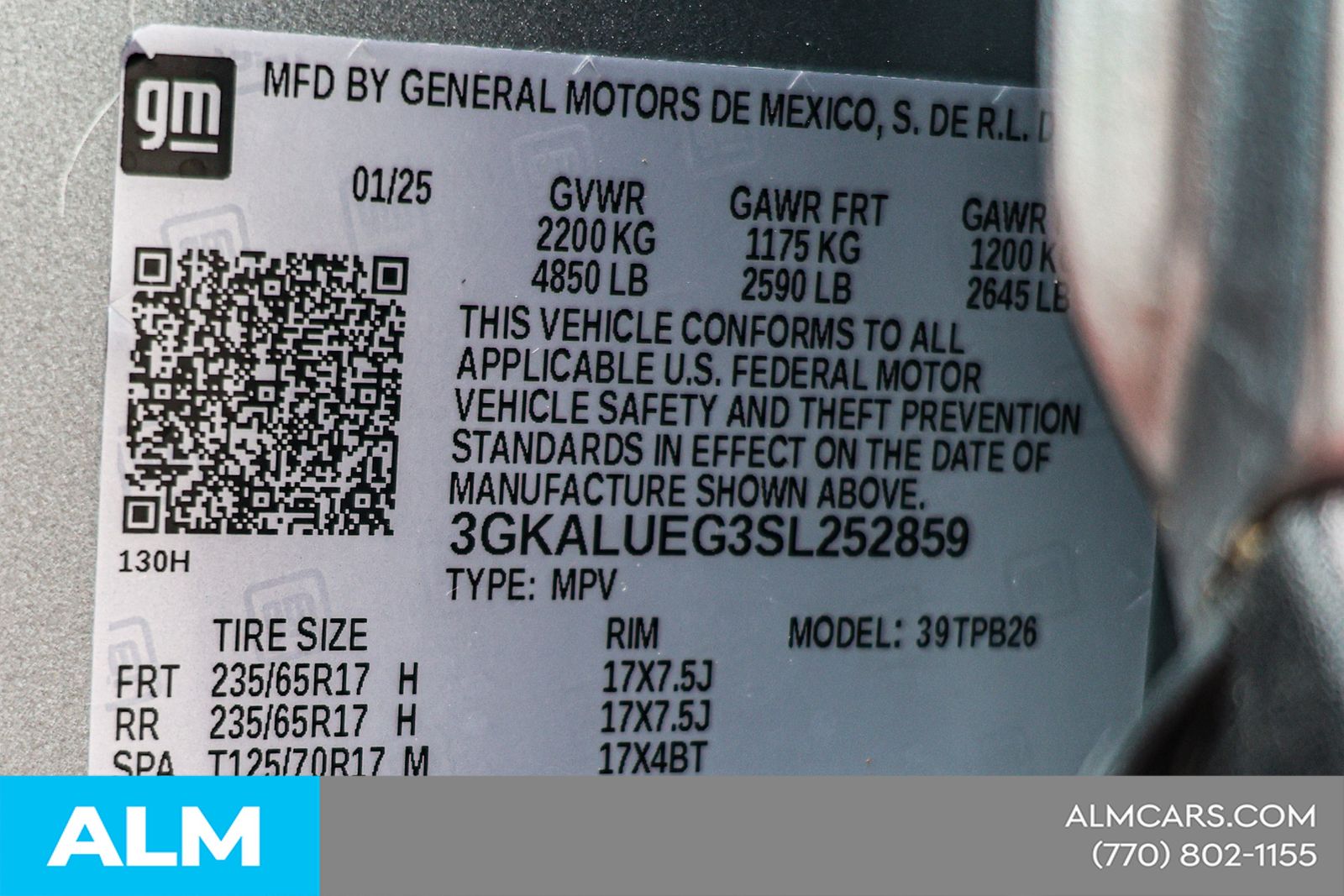 Used 2025 Silver GMC Elevation image 46