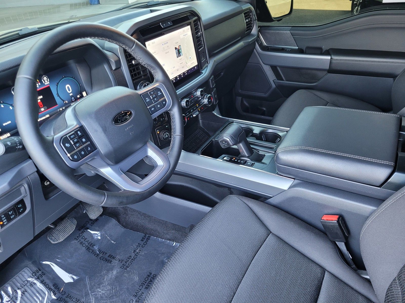 Used 2025 Black Ford XLT image 19