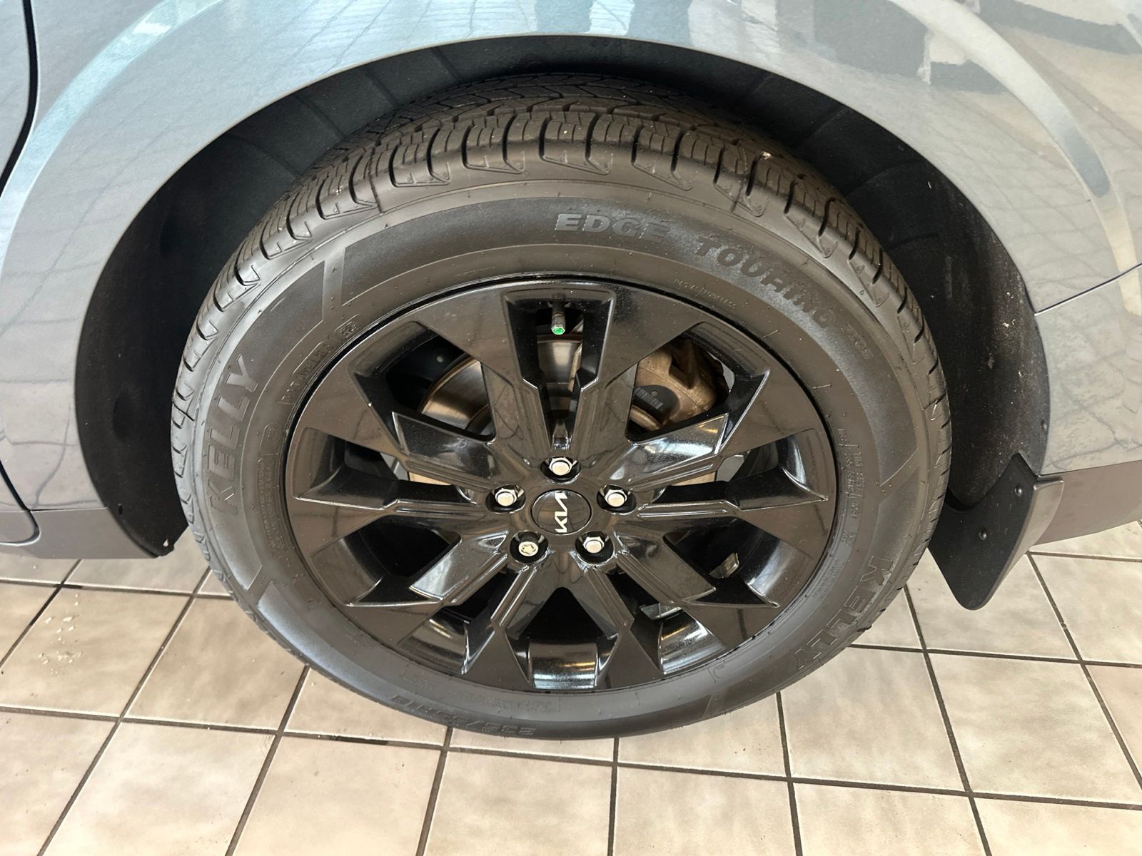 Used 2024 Blue Kia SX image 25