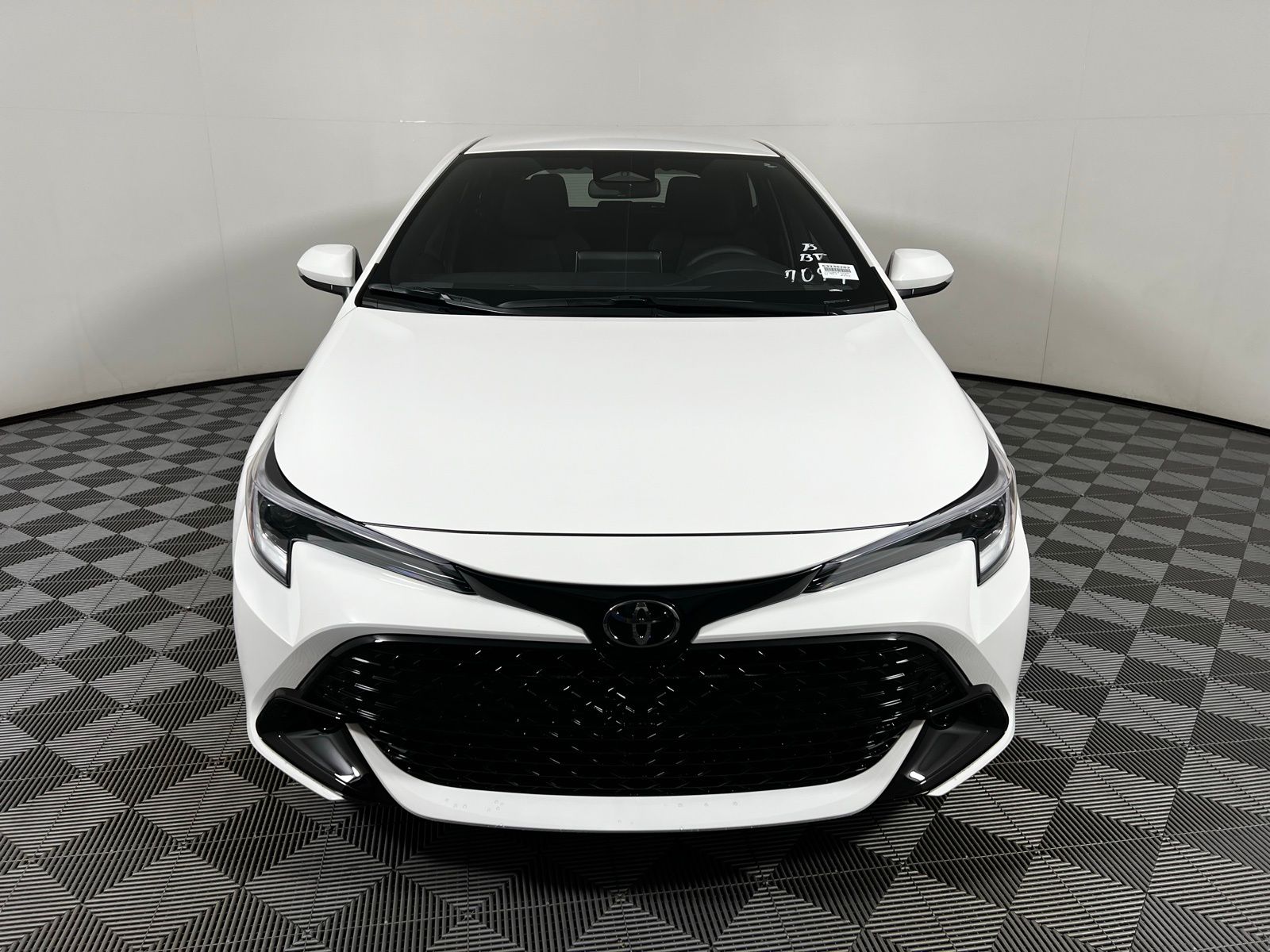 Thumbnail: 2025 Toyota Corolla - 2