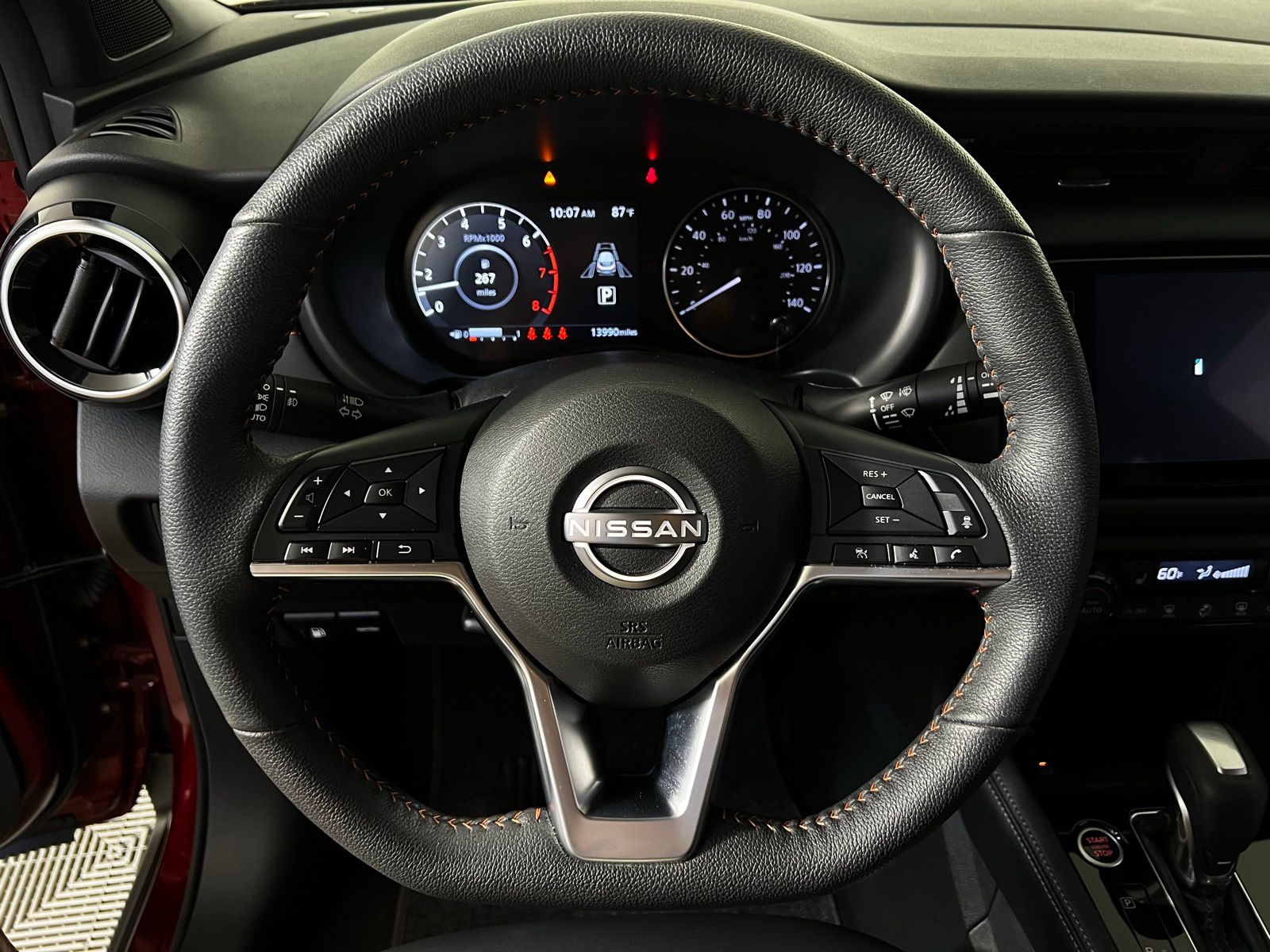 Thumbnail: 2024 Nissan Kicks - 9