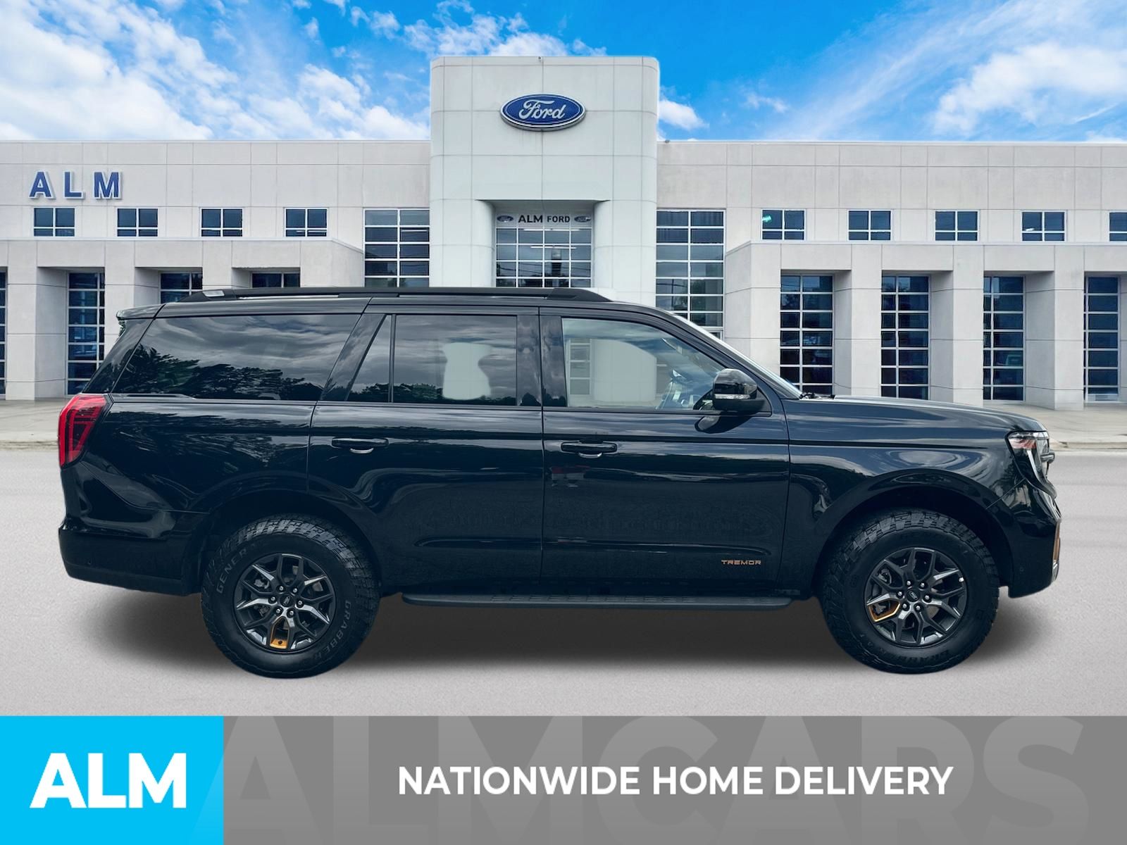 Used 2025 Black Ford Tremor image 4