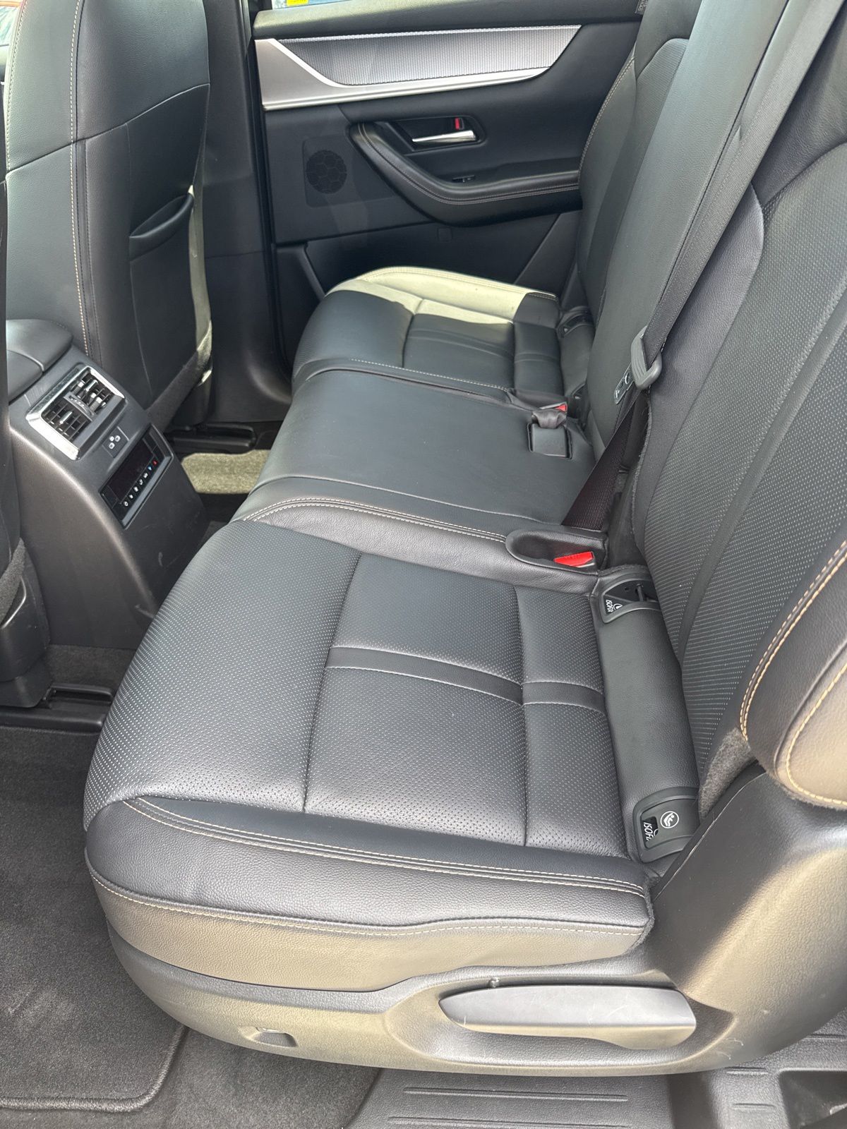 2025 Mazda CX-90 Preferred Package - Photo 23