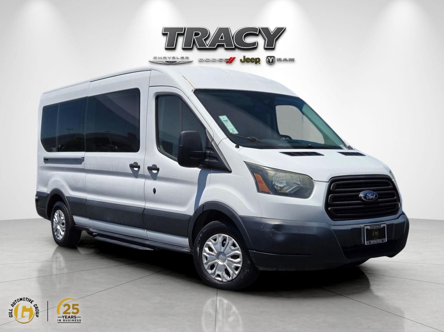 2015 Ford Transit Passenger 350 XL Medium Roof LWB RWD with Sliding Passenger-Side Door