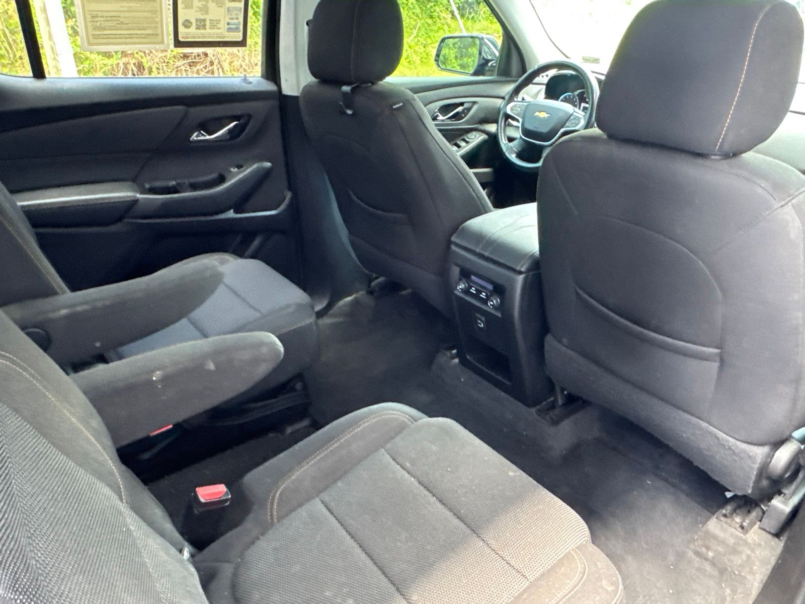 Used 2019 Graphite Metallic Chevrolet LT image 7