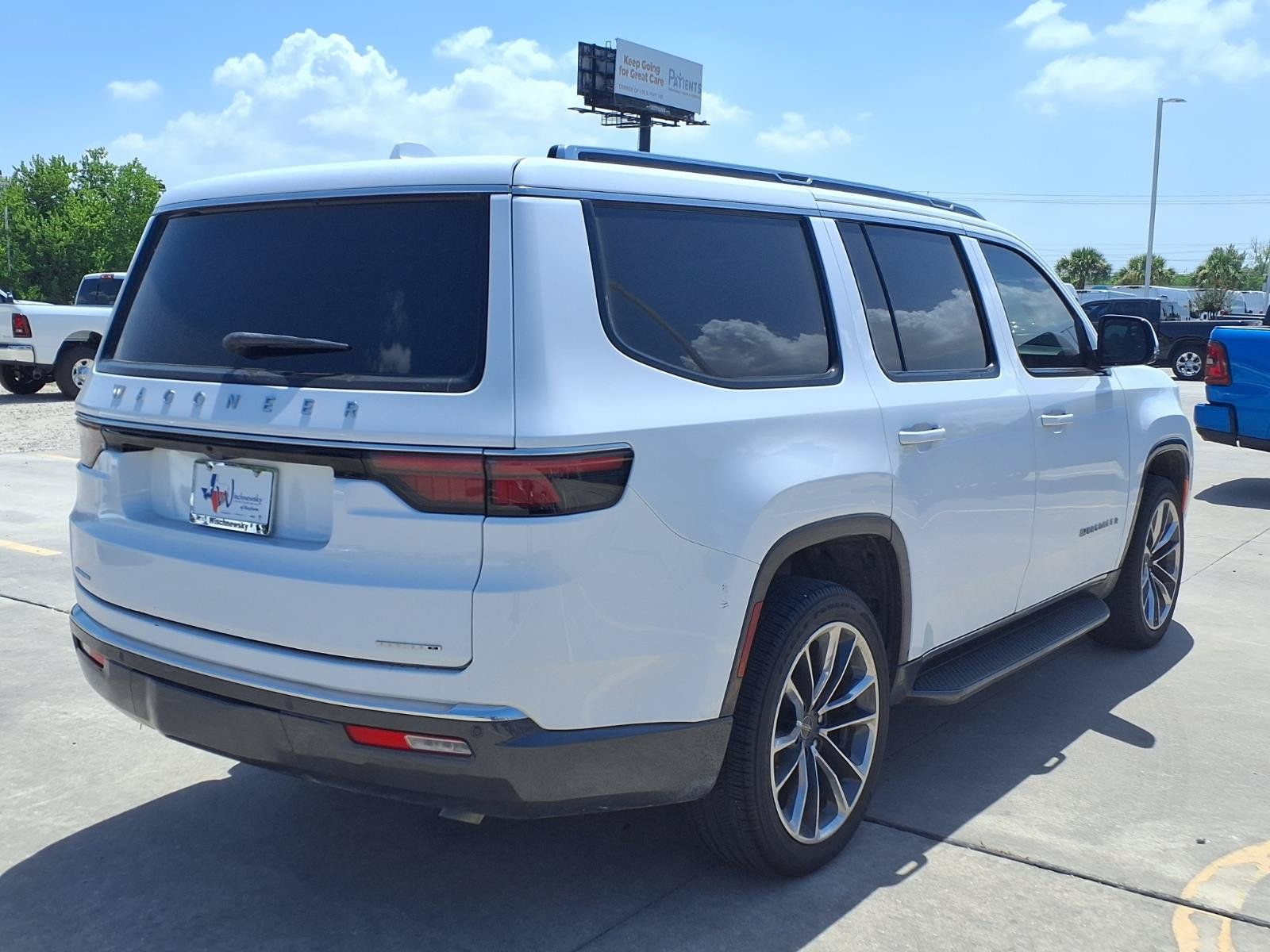 2022 Jeep Wagoneer Series II White at Bayshore Chrysler Jeep Dodge Ram