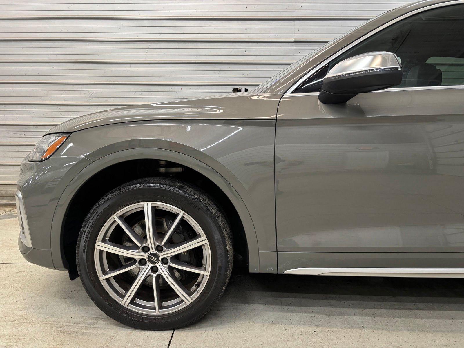 2023 Audi SQ5 3.0T quattro Premium - Image 4