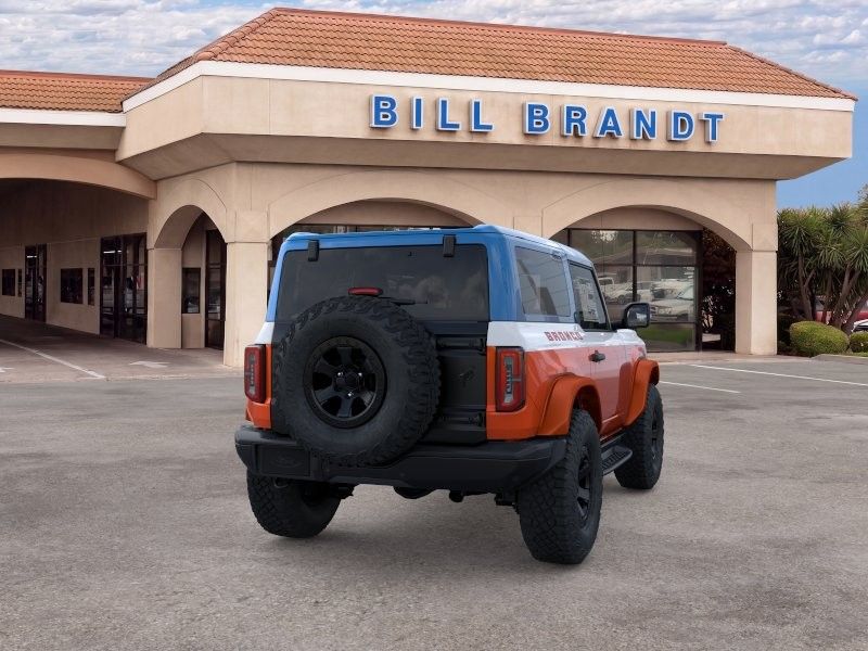 Oxford White 2025 Ford Bronco SUV / Crossover Four-Wheel Drive Automatic
