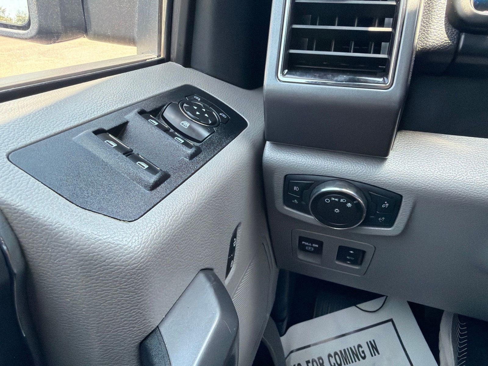 Certified Used 2020 Black Metallic Ford XLT image 20