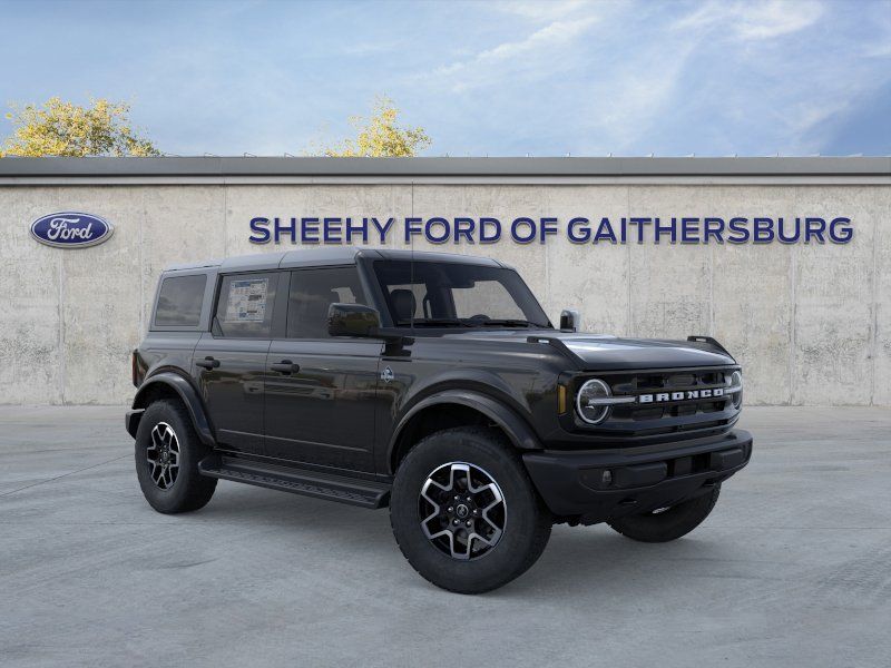 2026 Ford Bronco Outer Banks 4x4's photo