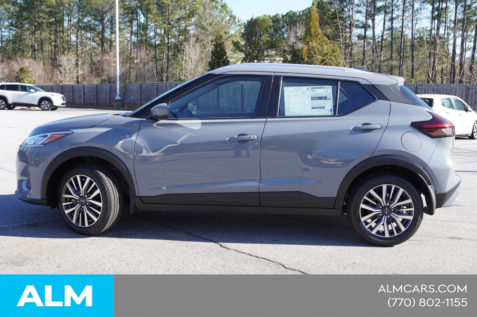 Used 2024 Gray Nissan SV image 4