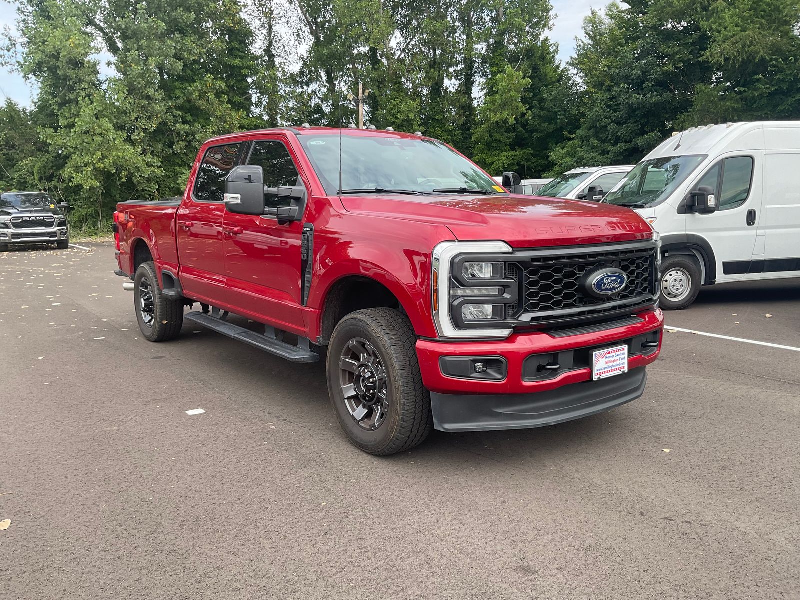  2024 Ford F-250 Super Duty Lariat Crew Cab 4WD   