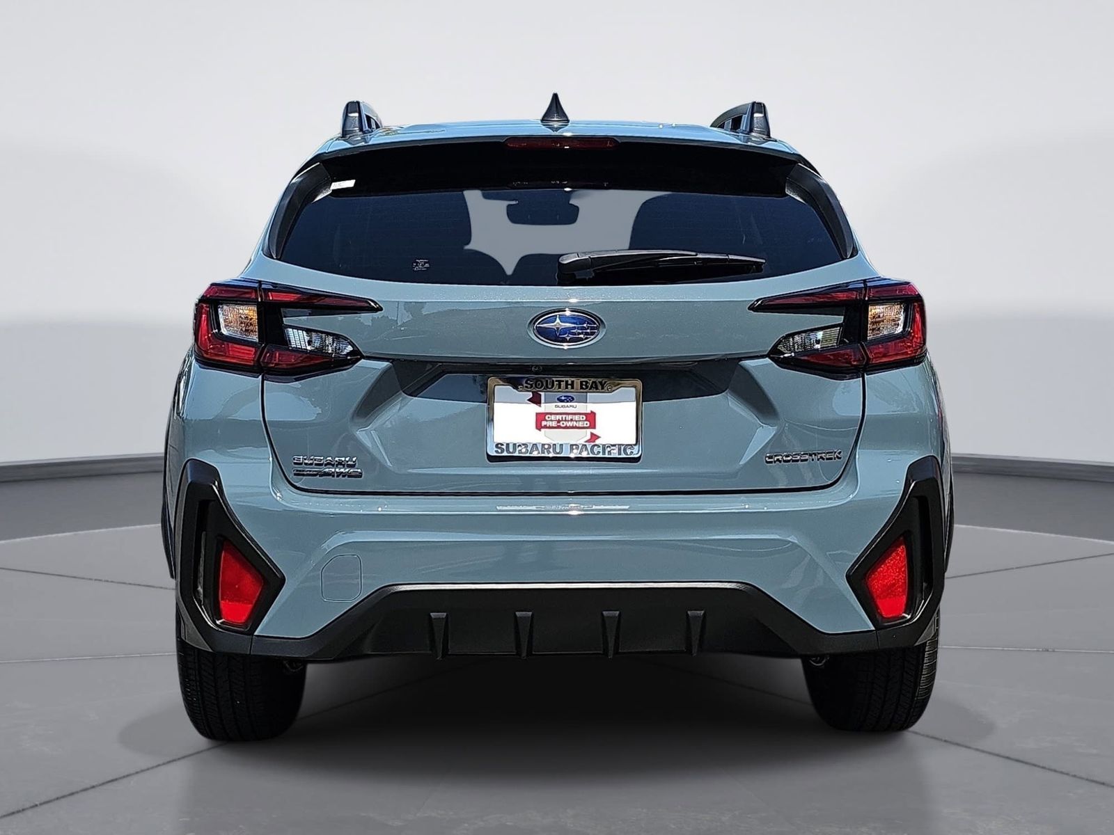View vehicle photo 4