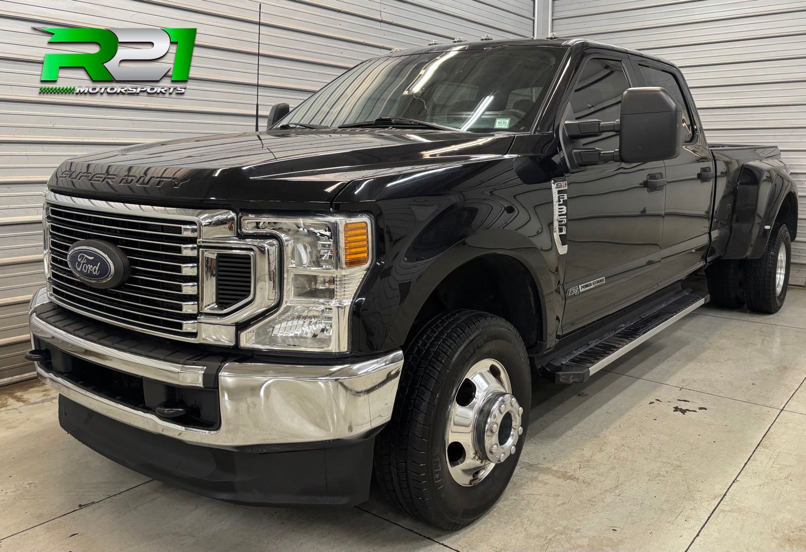 2021 Ford F-350 XL 4x4 Crew Cab 8' Box DRW's photo