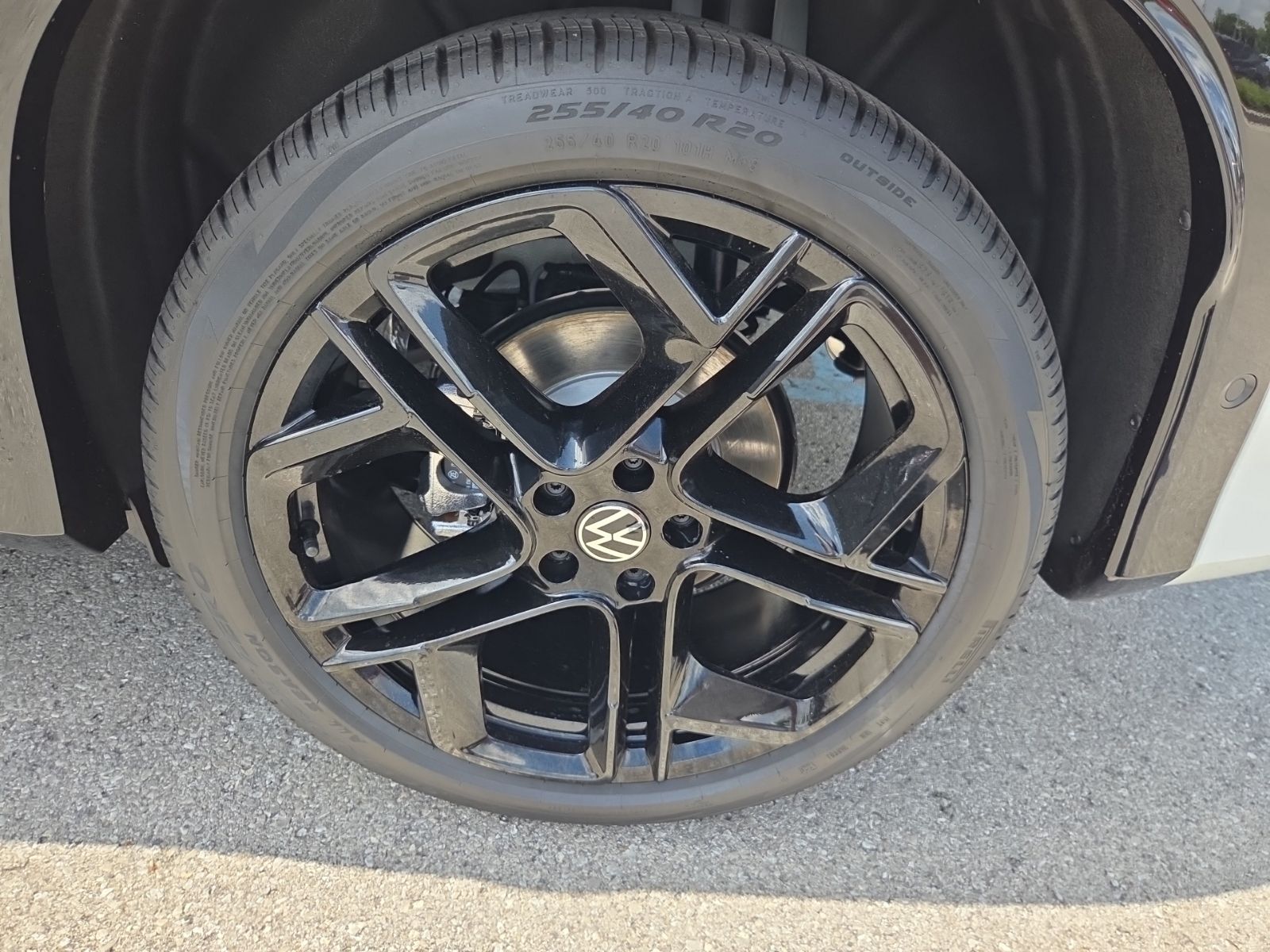 new 2026 Volkswagen Tiguan car, priced at $38,673