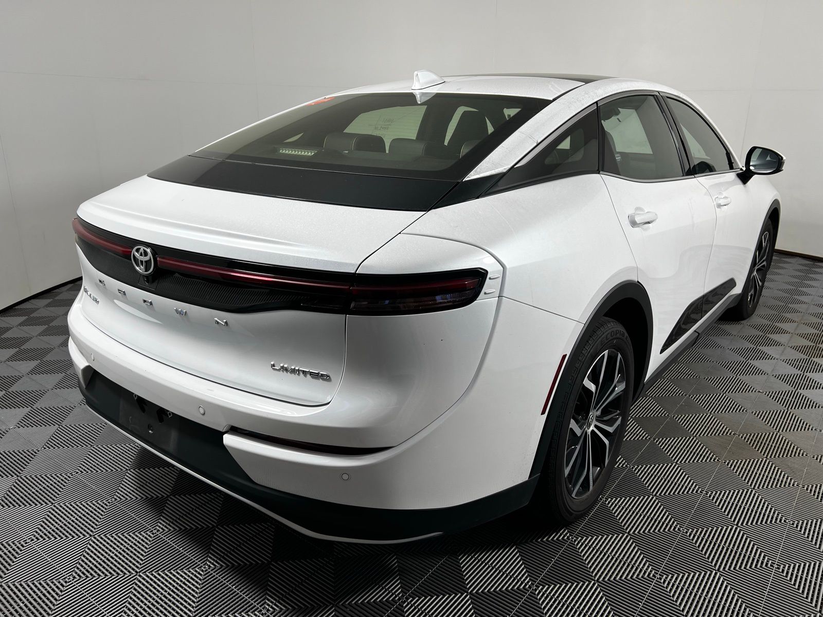 Thumbnail: 2024 Toyota Crown - 5