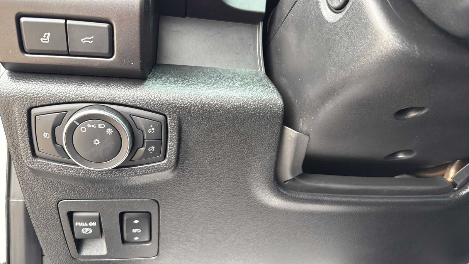 Used Car 2021 Ford Expedition  Limited For Sale Under $40,000 In Austin, Texas