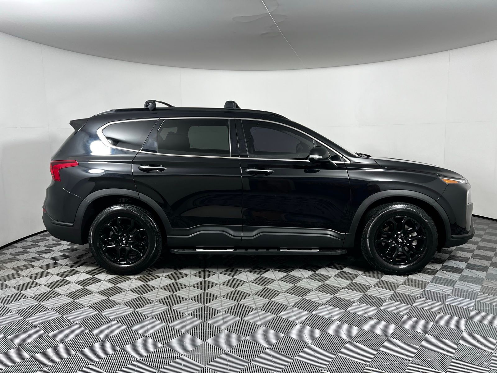 Thumbnail: 2022 Hyundai Santa Fe - 4