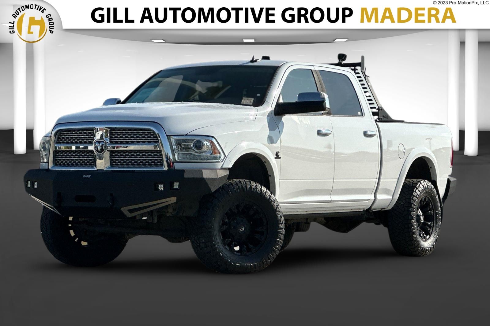 Bright White Clearcoat 2015 RAM 2500 Laramie Crew Cab 4WD Pickup Truck Four-Wheel Drive