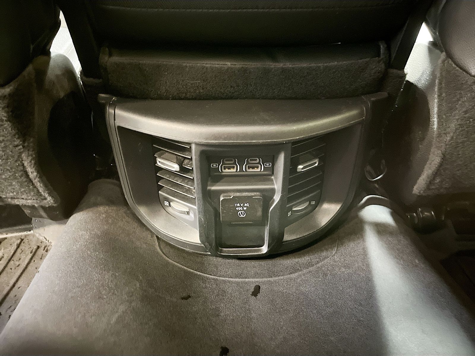 Used 2024 White Ram Laramie image 25