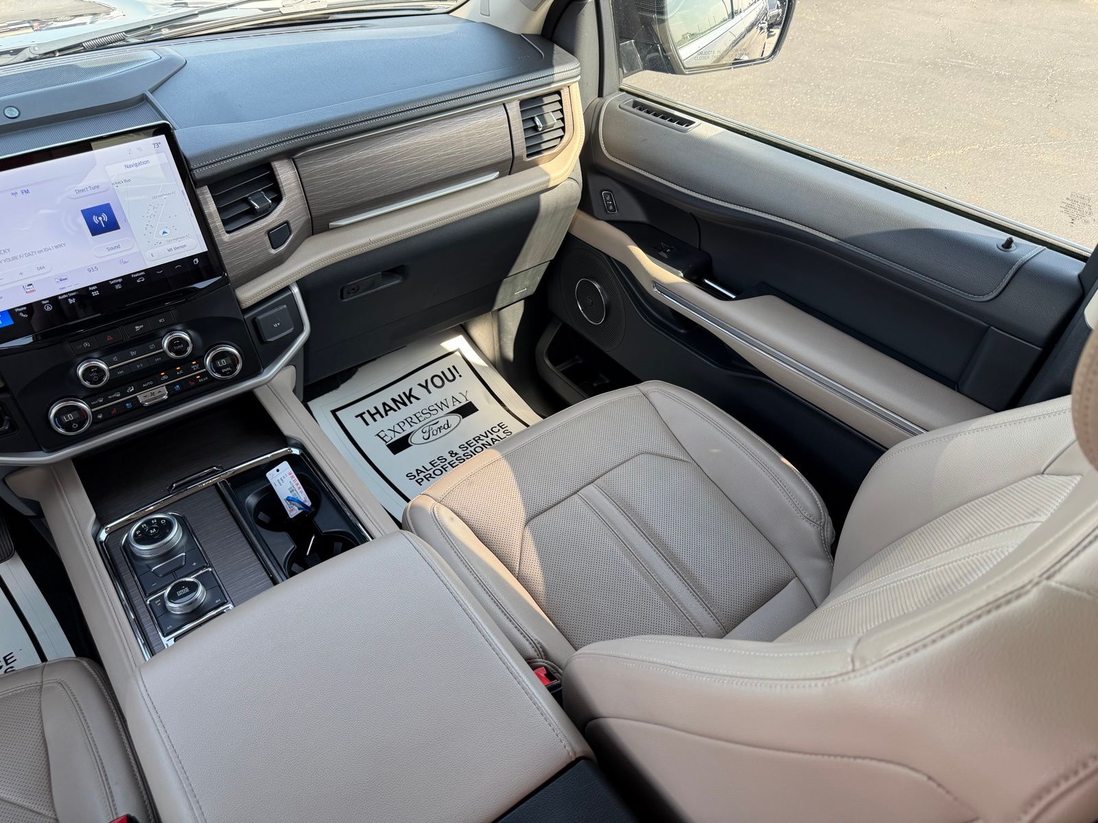 2024 Ford Expedition image 19