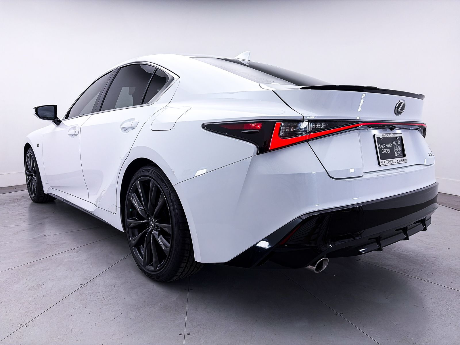 2024 Lexus IS 350 F SPORT DESIGN - Photo 12