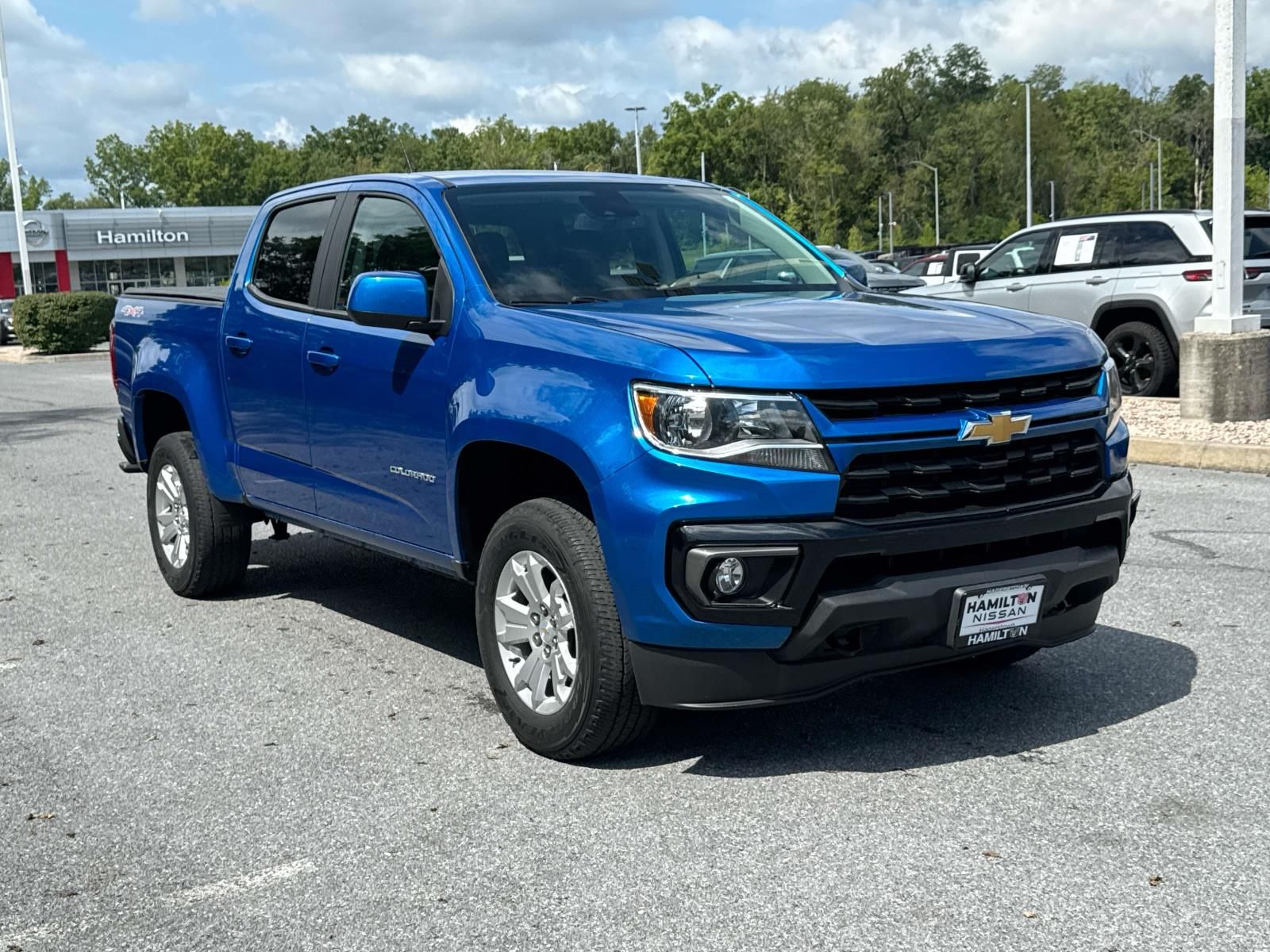 Bright Blue Metallic 2022 Chevrolet Colorado Pickup Truck Four-Wheel Drive 8-Speed Automatic