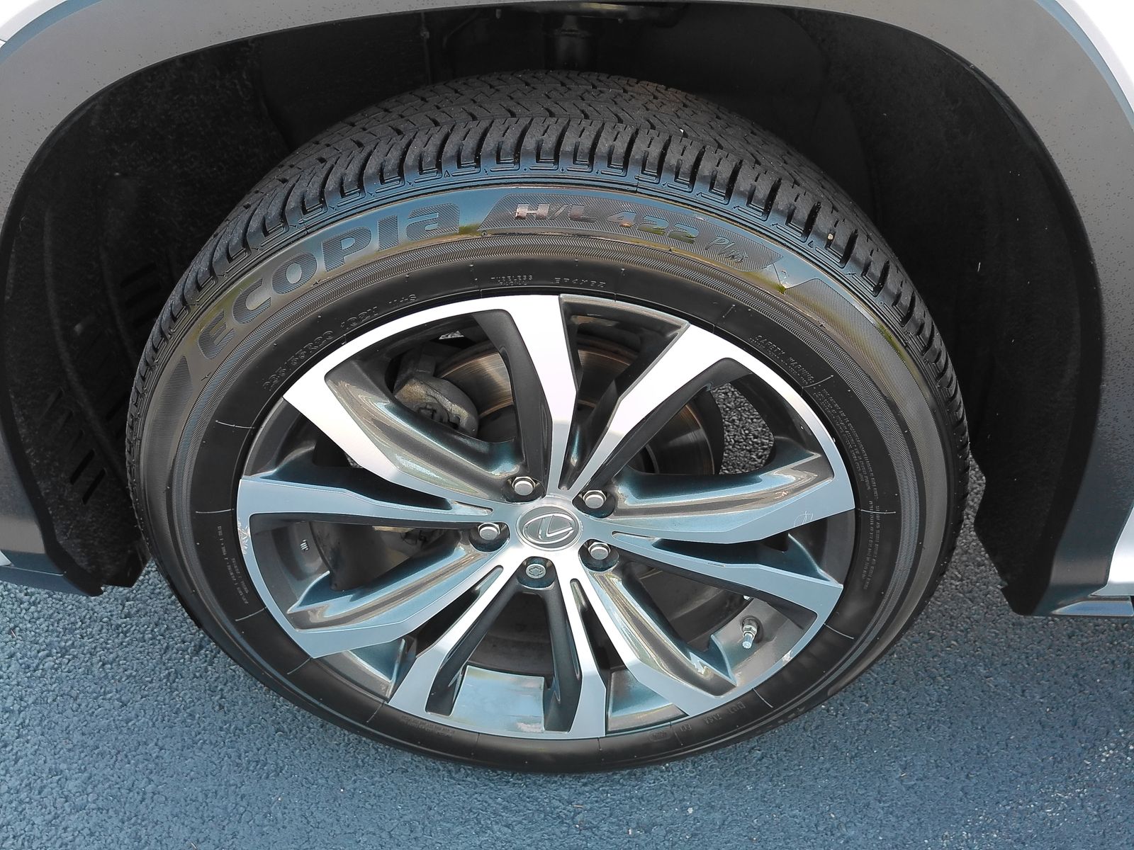 Used 2017 Silver Lexus 350 image 25
