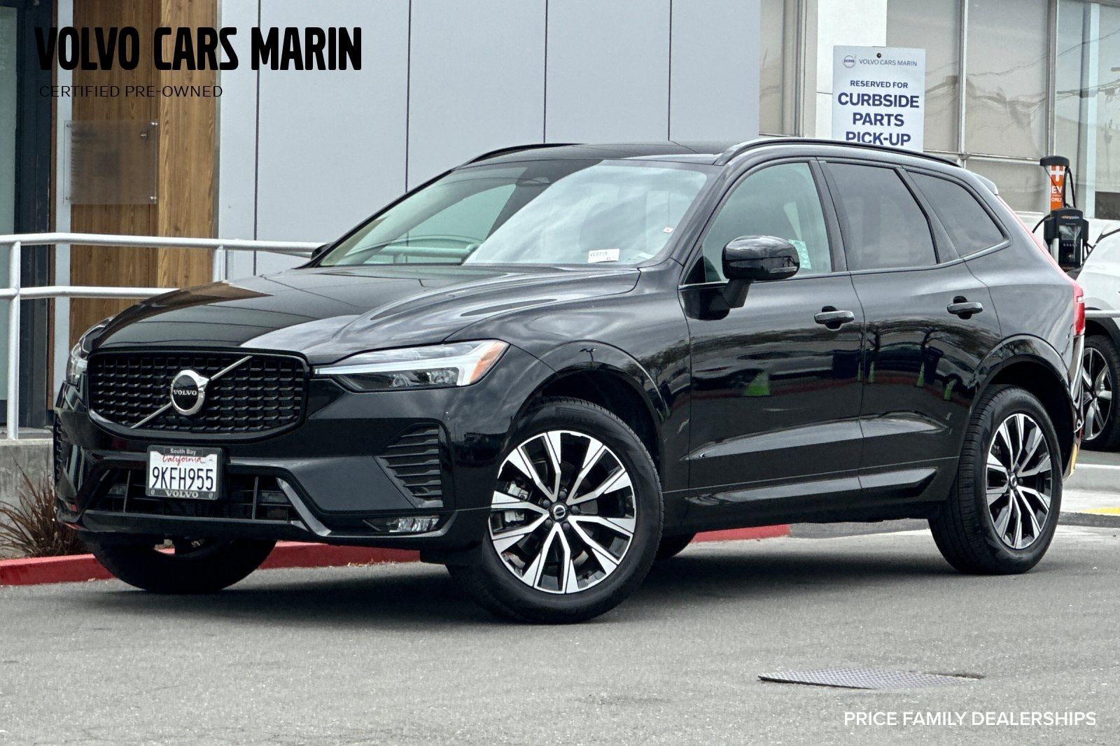 Onyx Black Metallic 2024 Volvo XC60 SUV / Crossover All-Wheel Drive Automatic