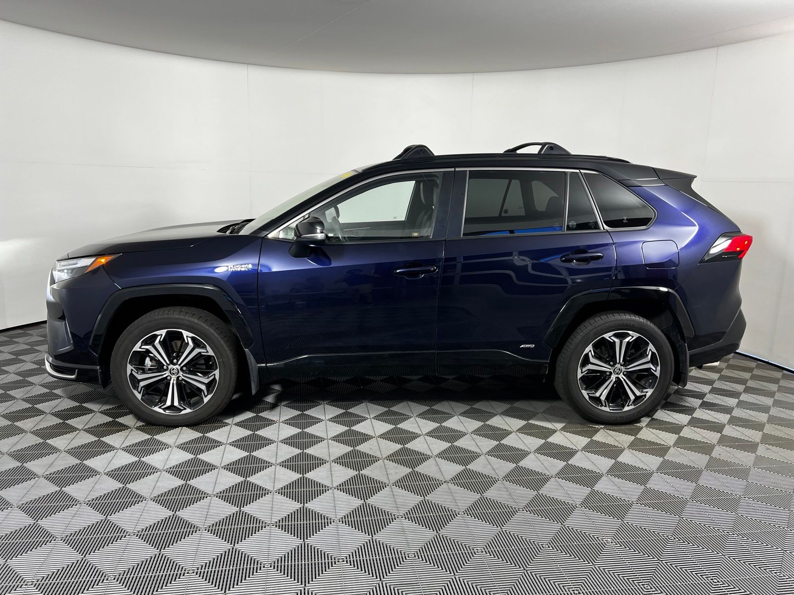 Thumbnail: 2024 Toyota RAV4 - 8