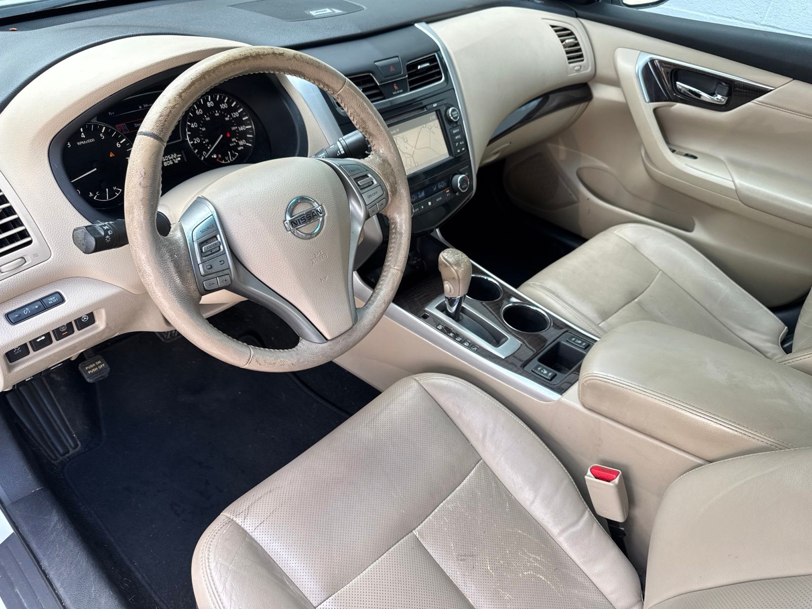 Used 2015 Pearl White Nissan 2.5 SL image 7