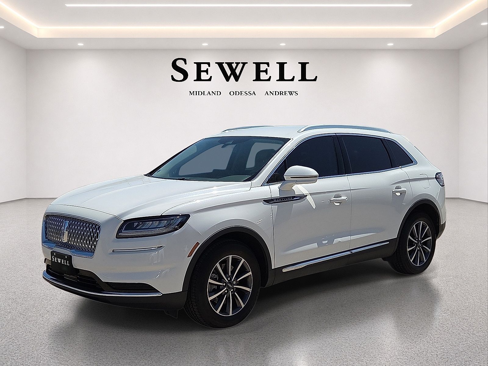2022 Lincoln Nautilus Standard