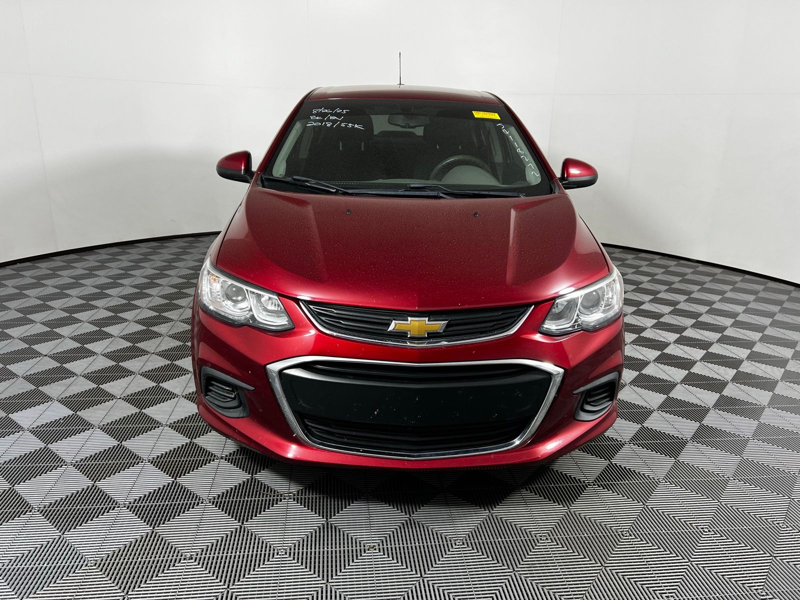 Thumbnail: 2018 Chevrolet Sonic - 2