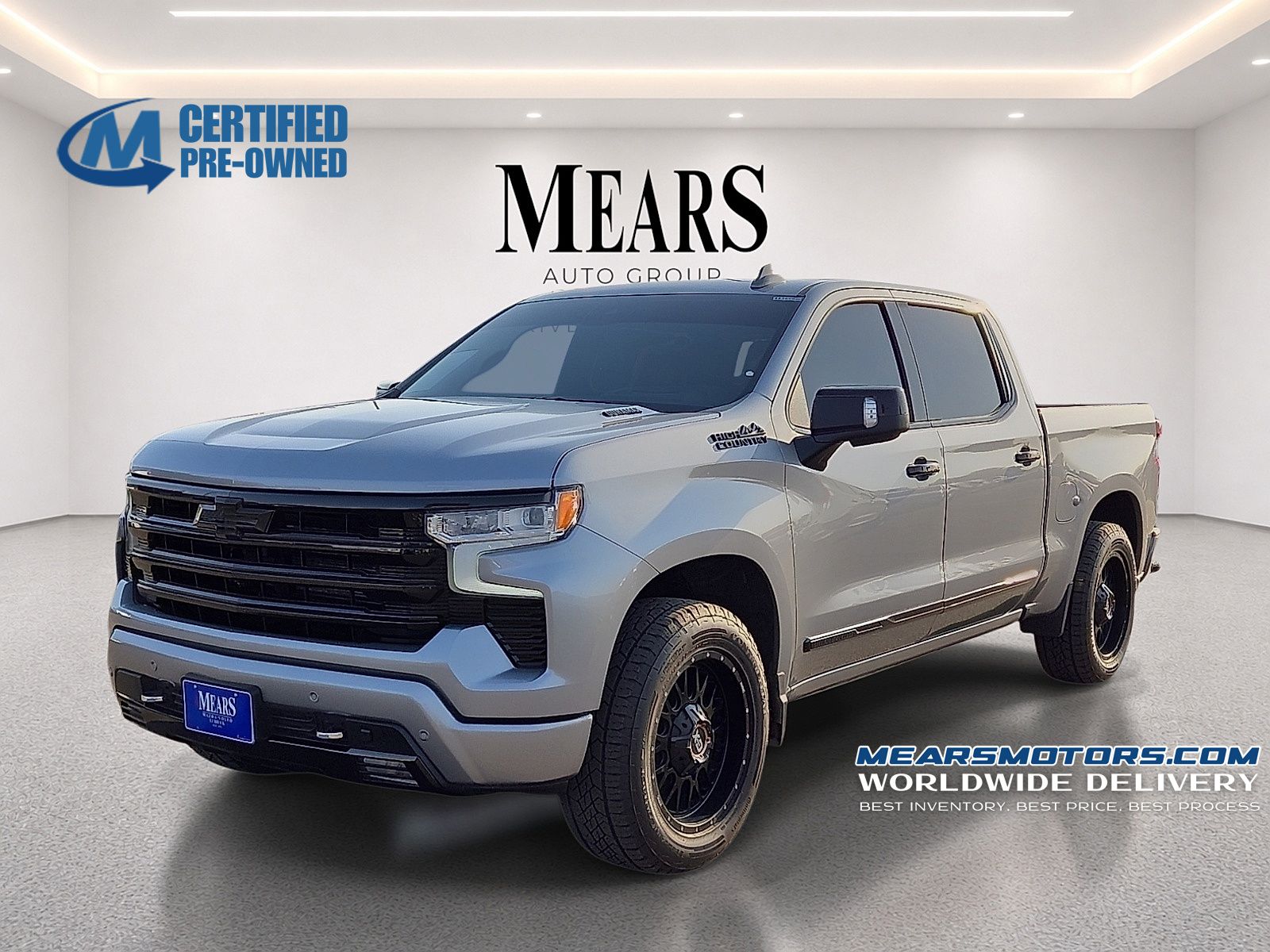 Sterling Gray Metallic 2024 Chevrolet Silverado 1500 Pickup Truck Four-Wheel Drive Automatic