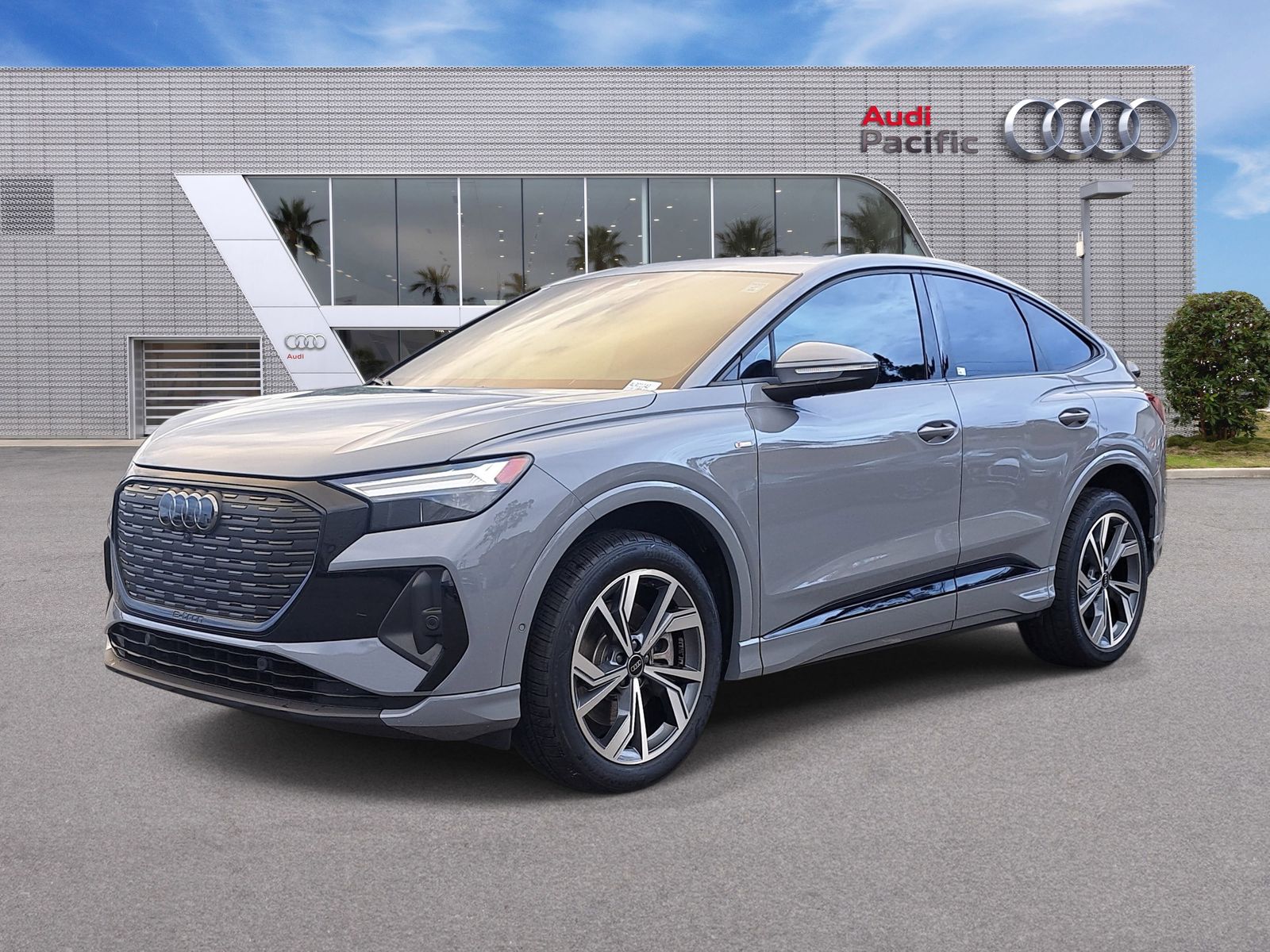 Pebble Gray 2023 Audi Q4 e-tron Sportback quattro Premium Plus 50 Sedan All-Wheel Drive Automatic