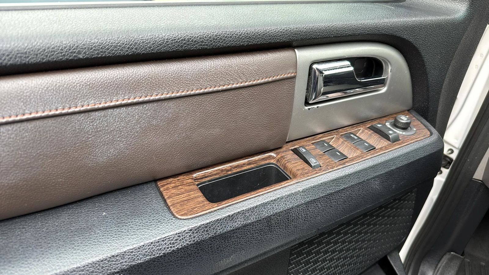 Used Car 2017 Ford Expedition El  King Ranch For Sale Under $20,000 In Austin, Texas