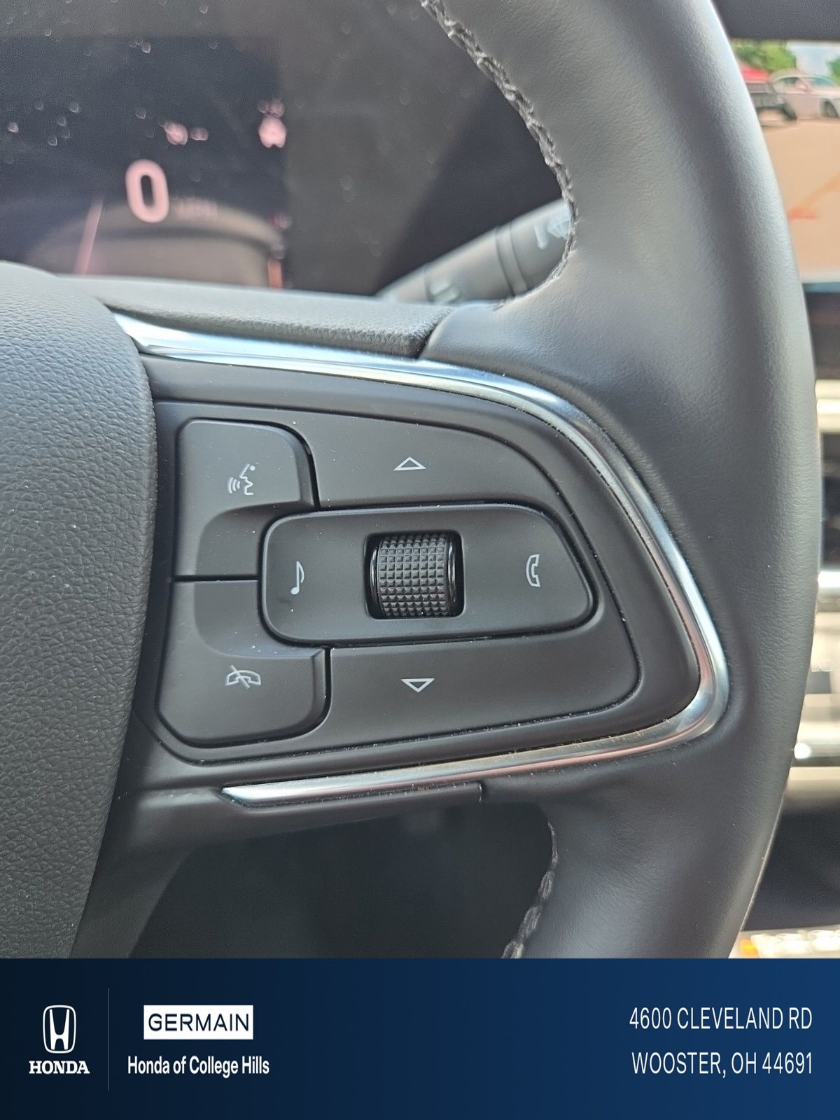 Used 2025 Blue Buick Sport Touring image 14