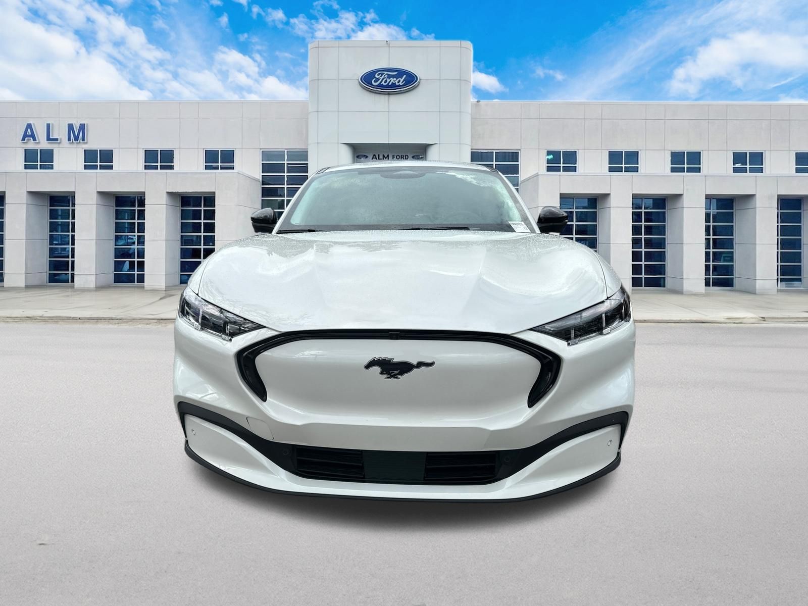 New 2026 Star White Metallic Tri-coat Ford Premium image 2