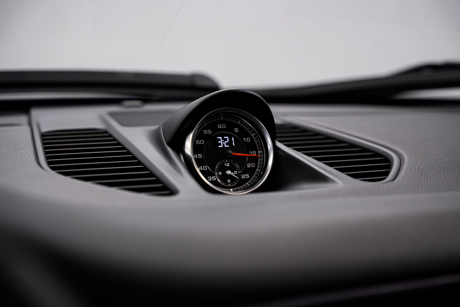 2017 Porsche 911 Carrera — photo 11