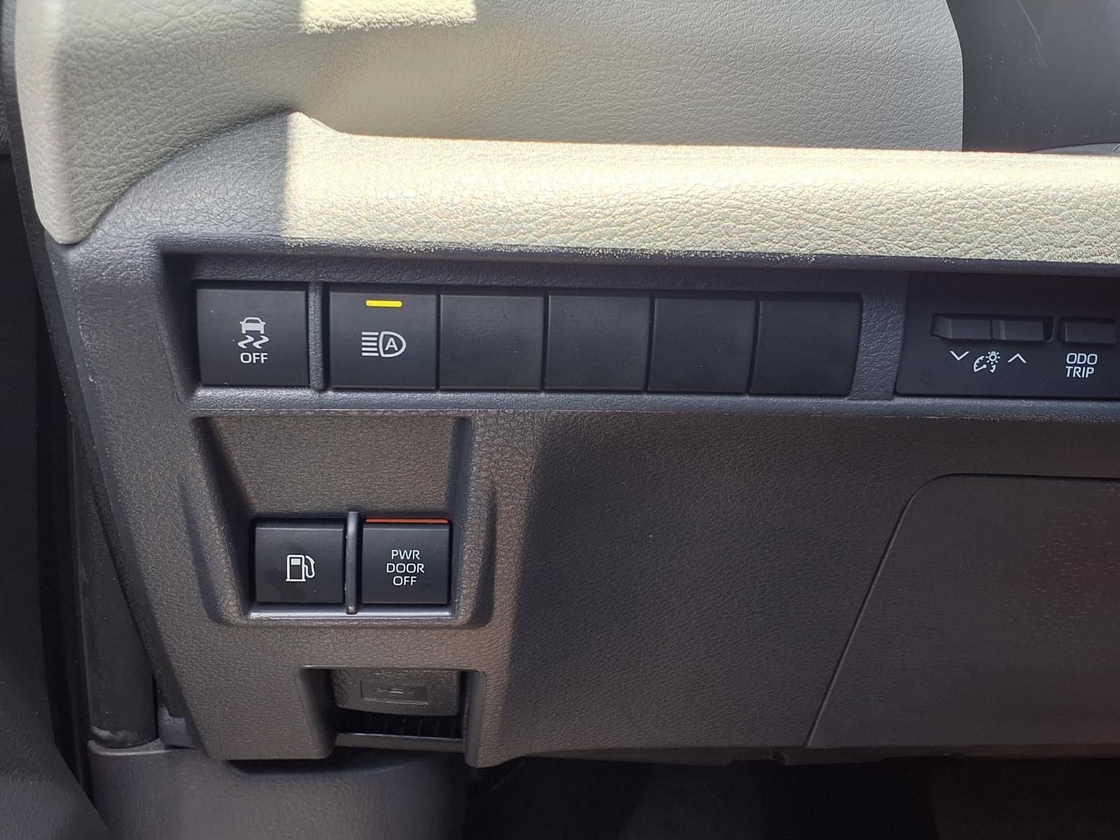 2023 Toyota Sienna XLE Silver at Don McGill Toyota