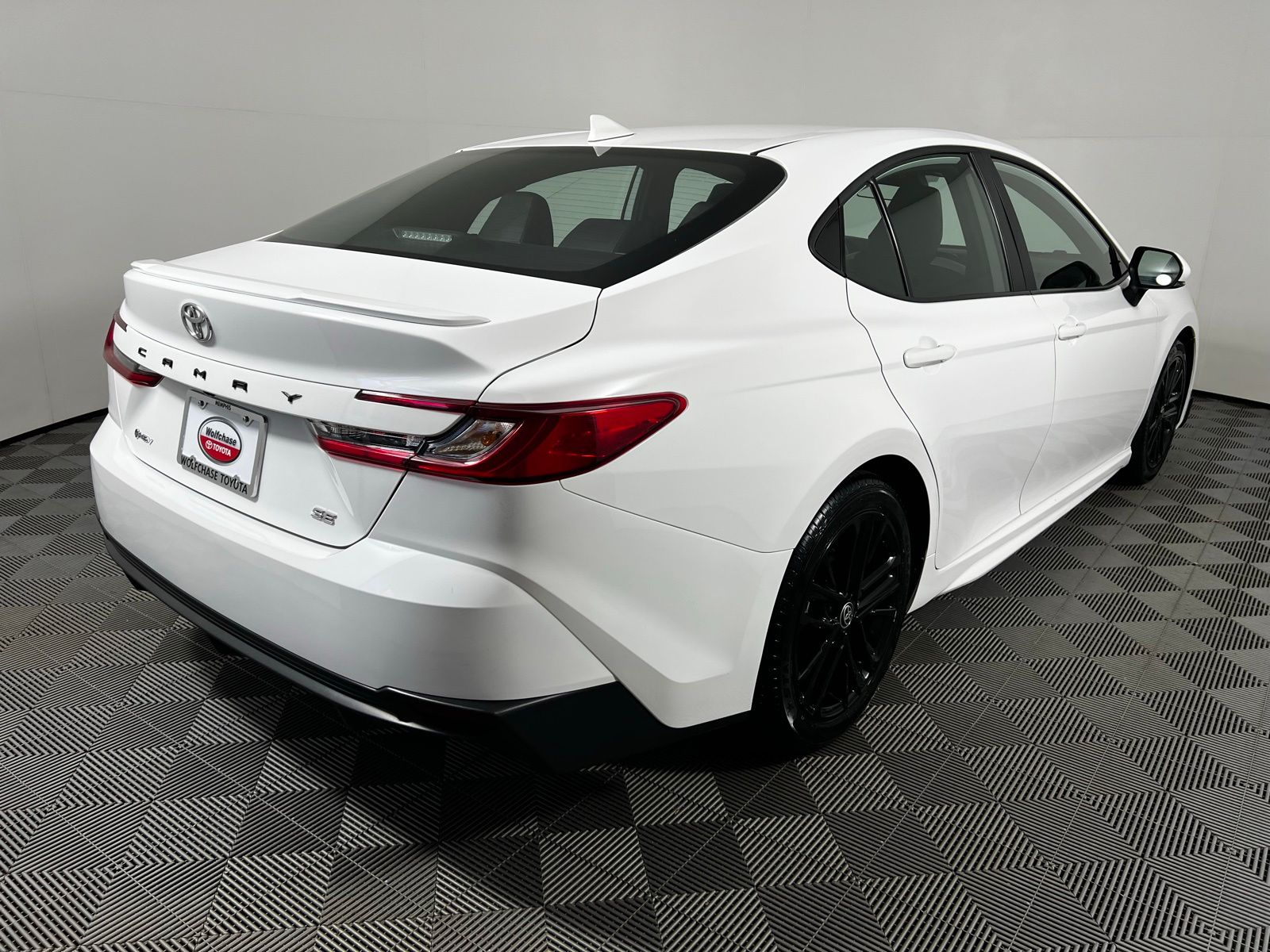 Thumbnail: 2025 Toyota Camry - 5