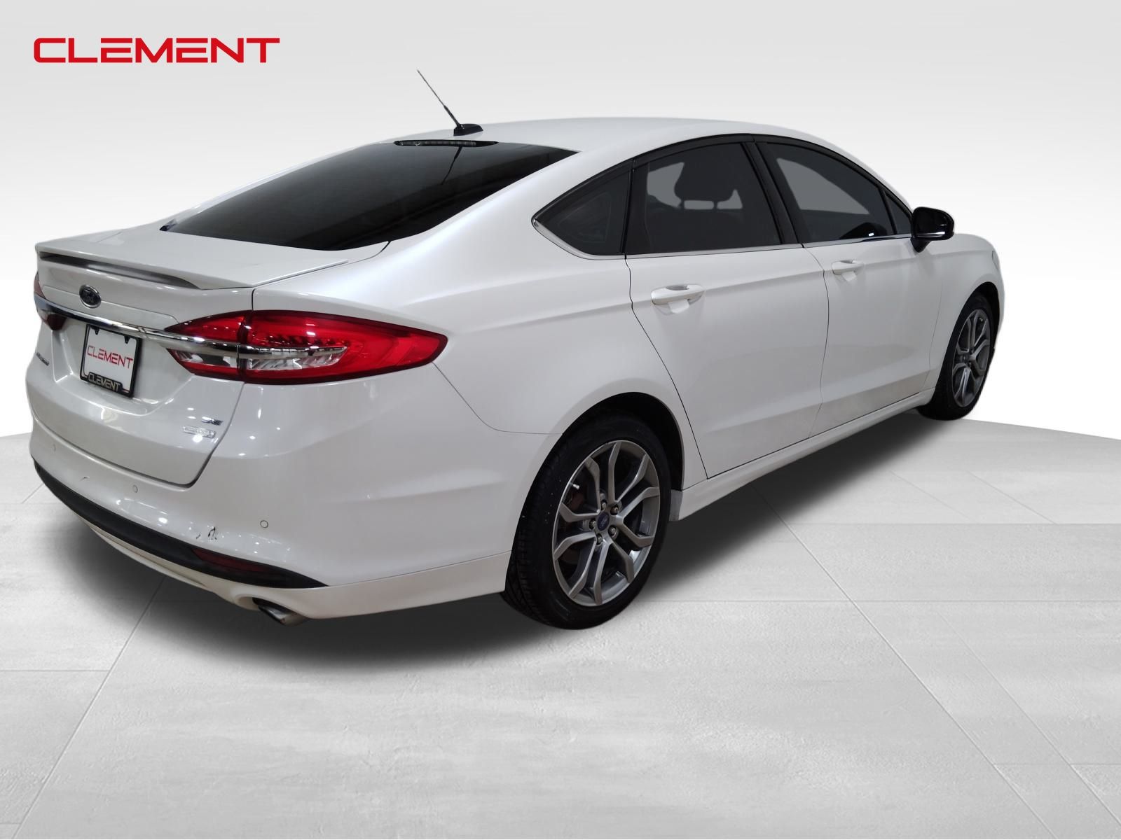 2017 Ford Fusion SE 5