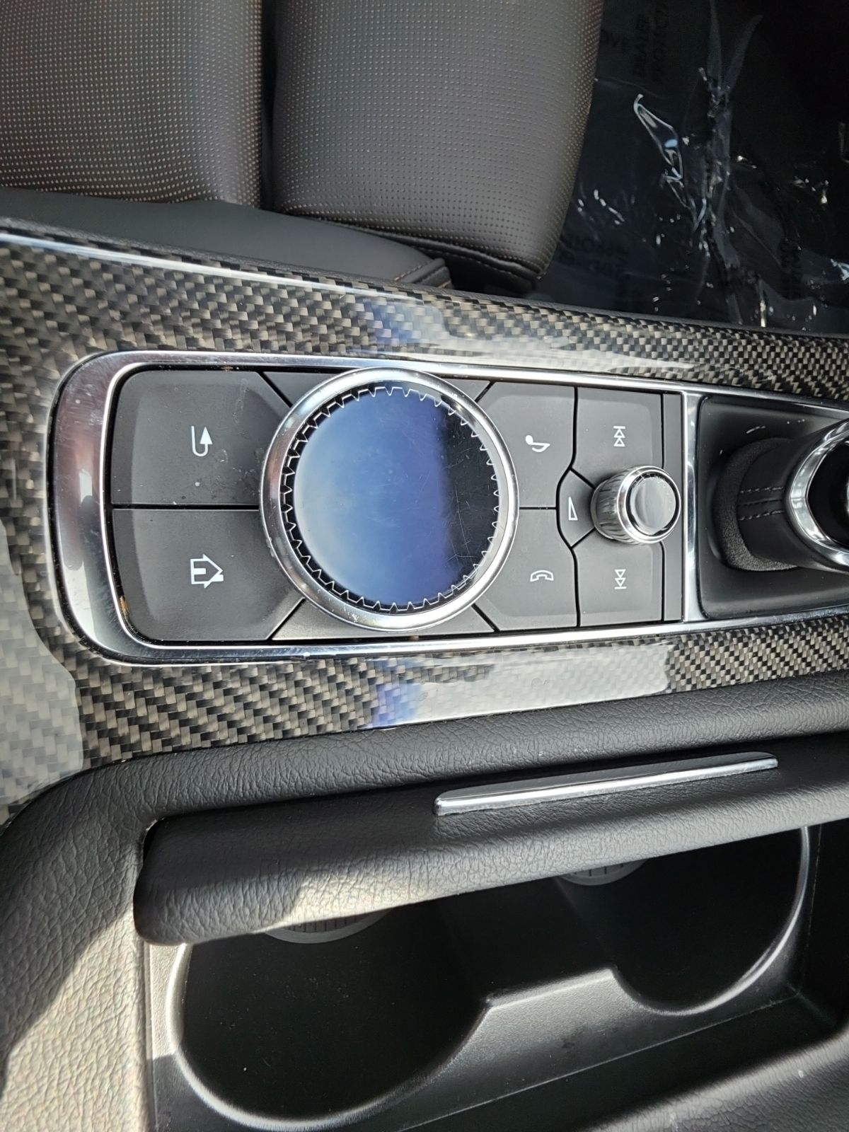 Used 2024 White Cadillac Sport image 34