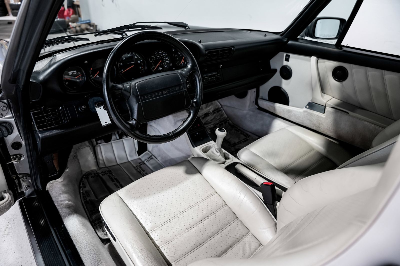 1990 Porsche 911 Carrera — photo 8
