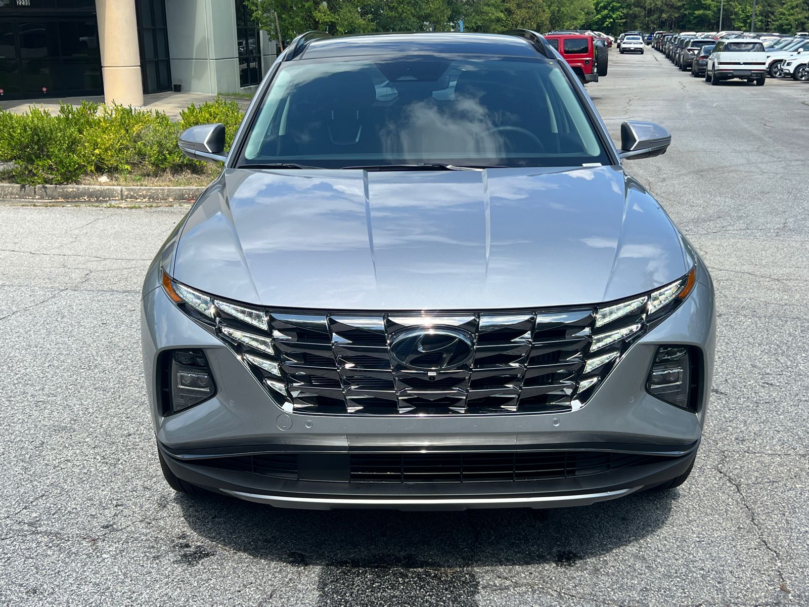 2024 Hyundai Tucson Hybrid Limited photo 2