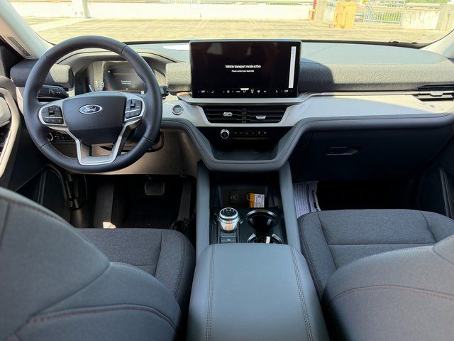 New 2026 Carbonized Gray Metallic Ford Active image 15