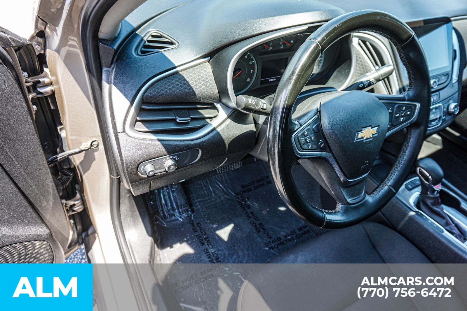 Used 2024 Gray Chevrolet RS image 37